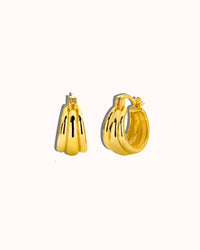Aura Curve Hoop Earring