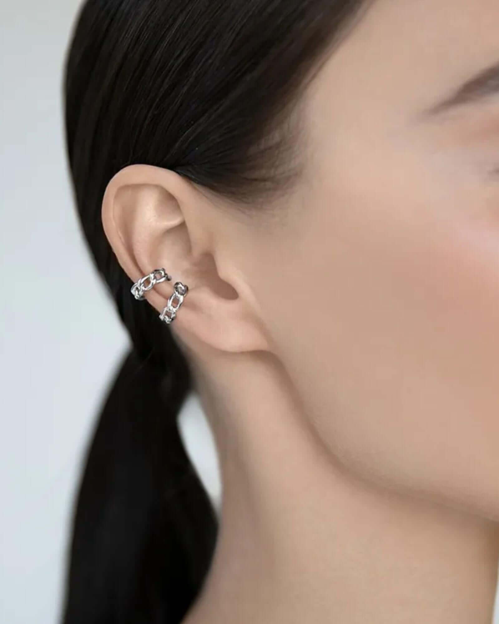 Linked helix ear cuff in Silver