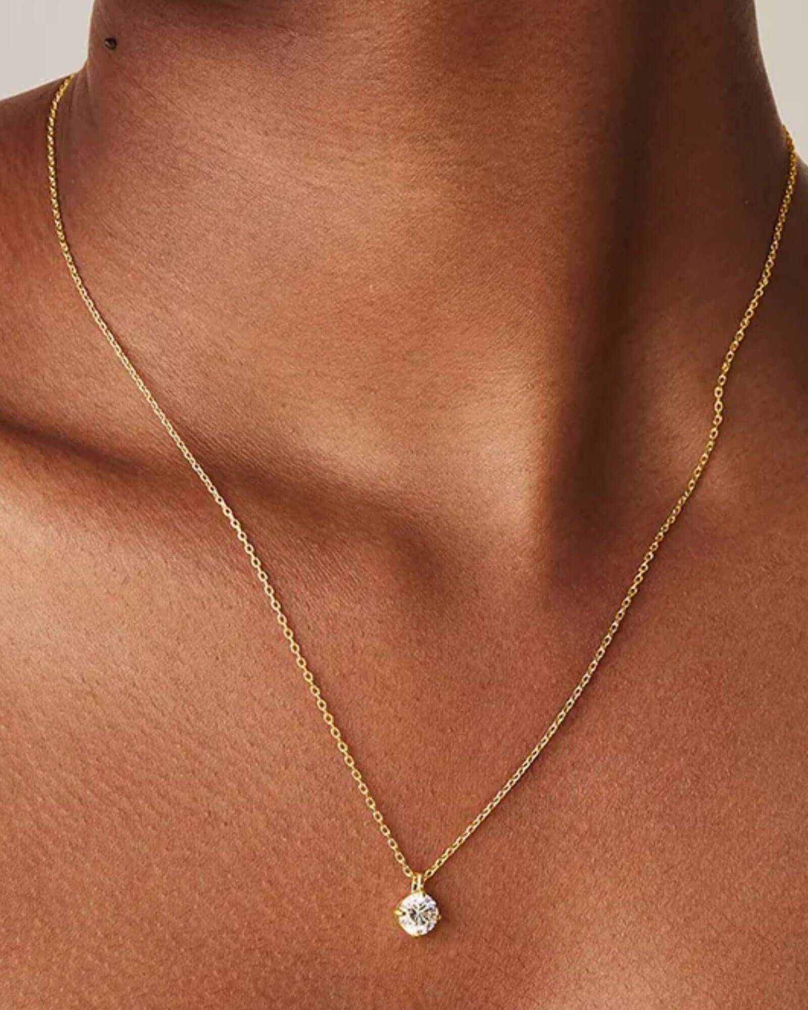 Round Zircon Pendant Necklace