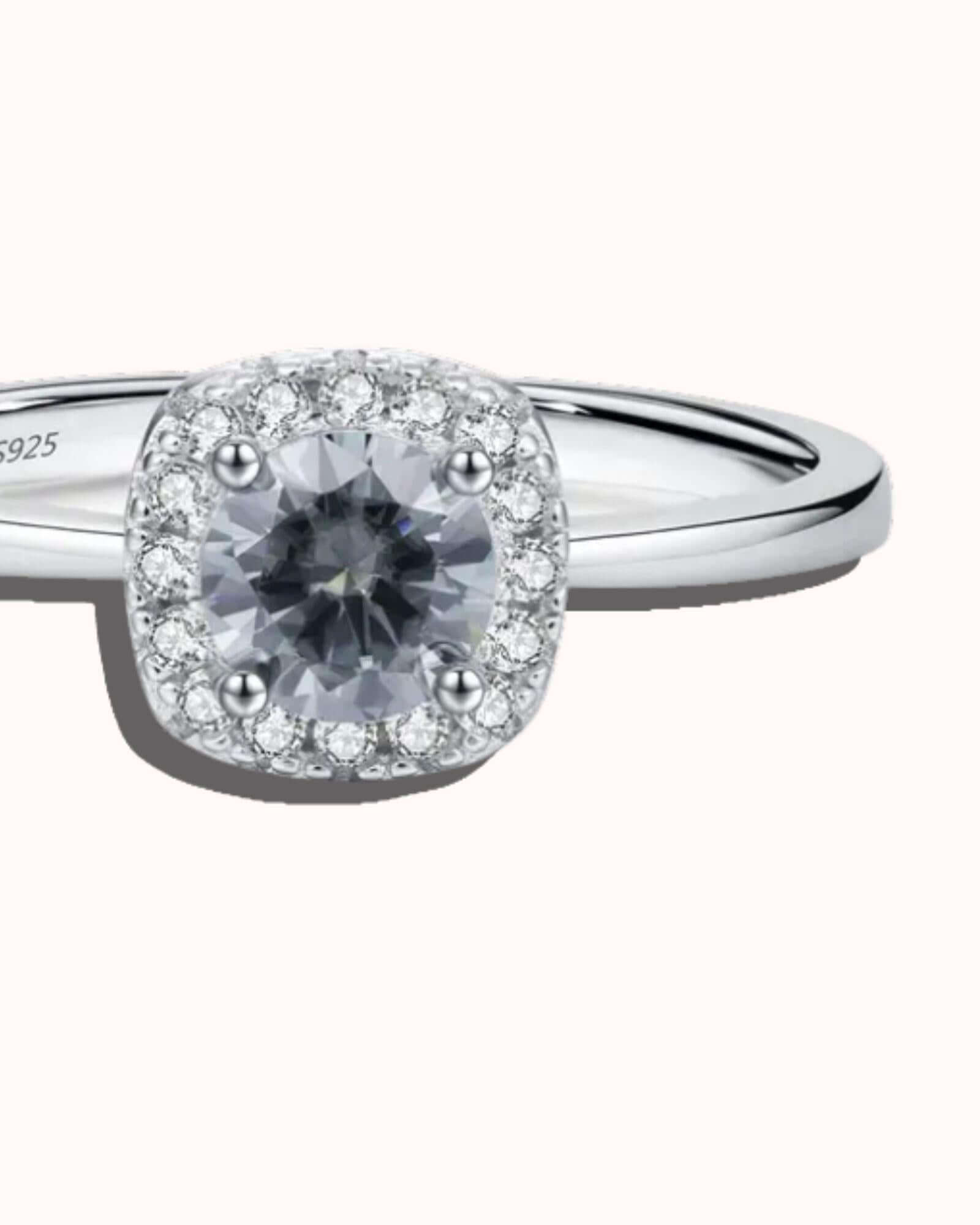 0.5ct Round Brilliant Cut Moissanite Ring