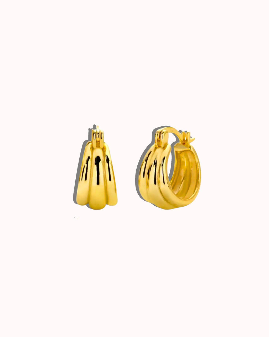 Aura Curve Hoop Earring