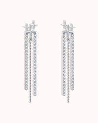 Silver tassel earrings for effortless everyday elegance, featuring a sleek tassel design and sparkling details.
