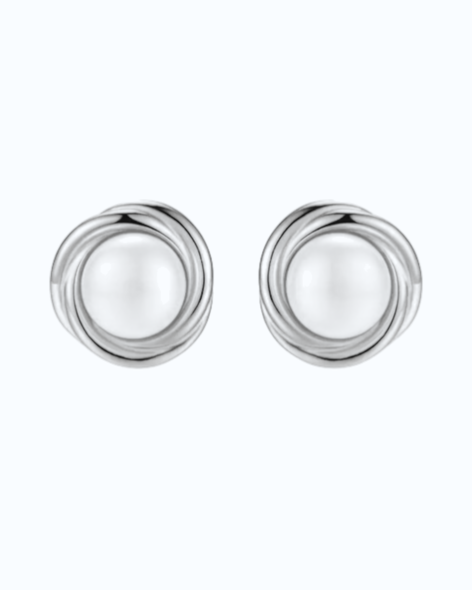 Pera Pearl Ear Studs