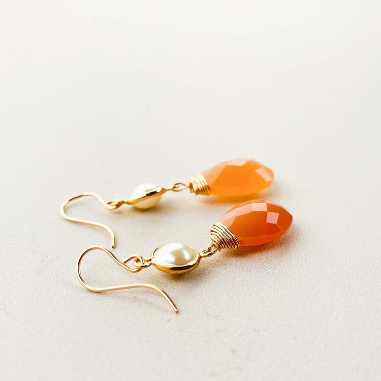 14k Gold filled Pearl & Peach Moonstone Earring