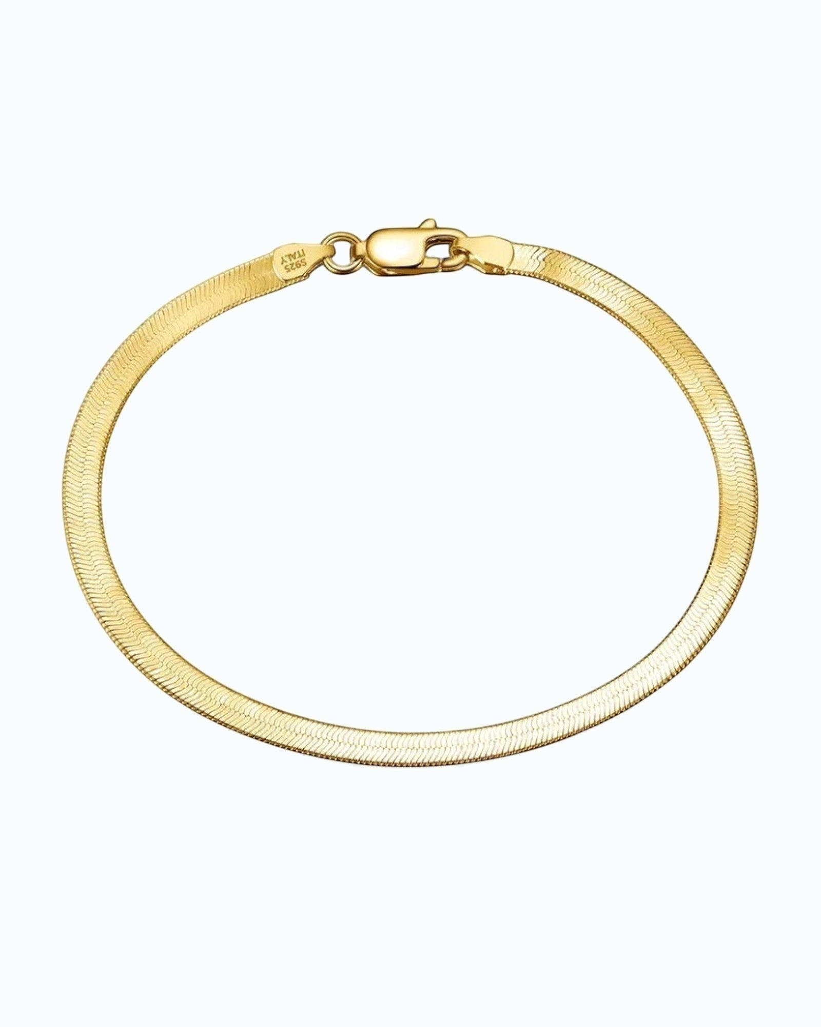 Pearlystones 3mm flat snake chain bracelet in gold, made from high-quality materials with a secure clasp.