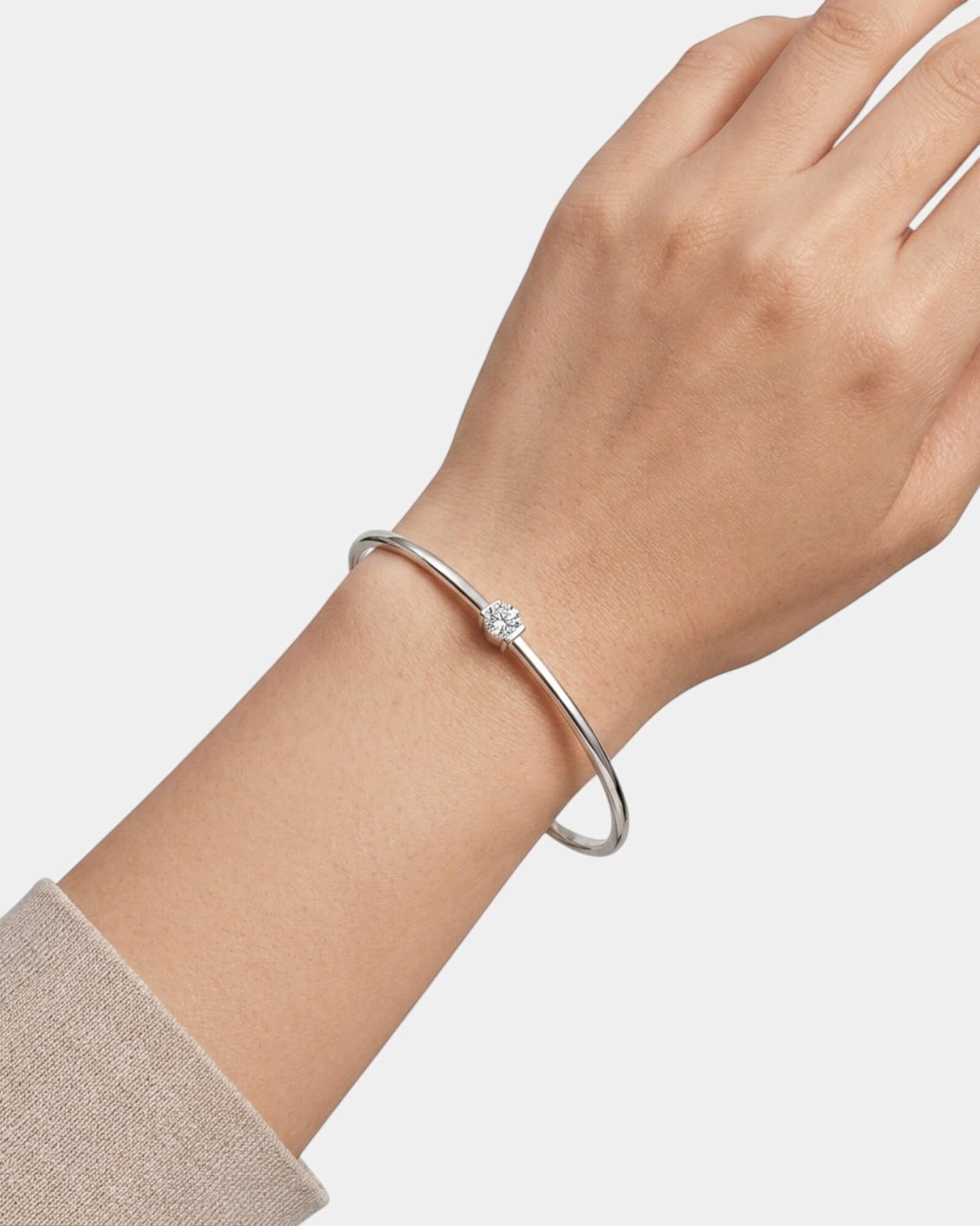 Pearlystones silver cuff bracelet with a single Zircon accent, perfect for everyday wear.