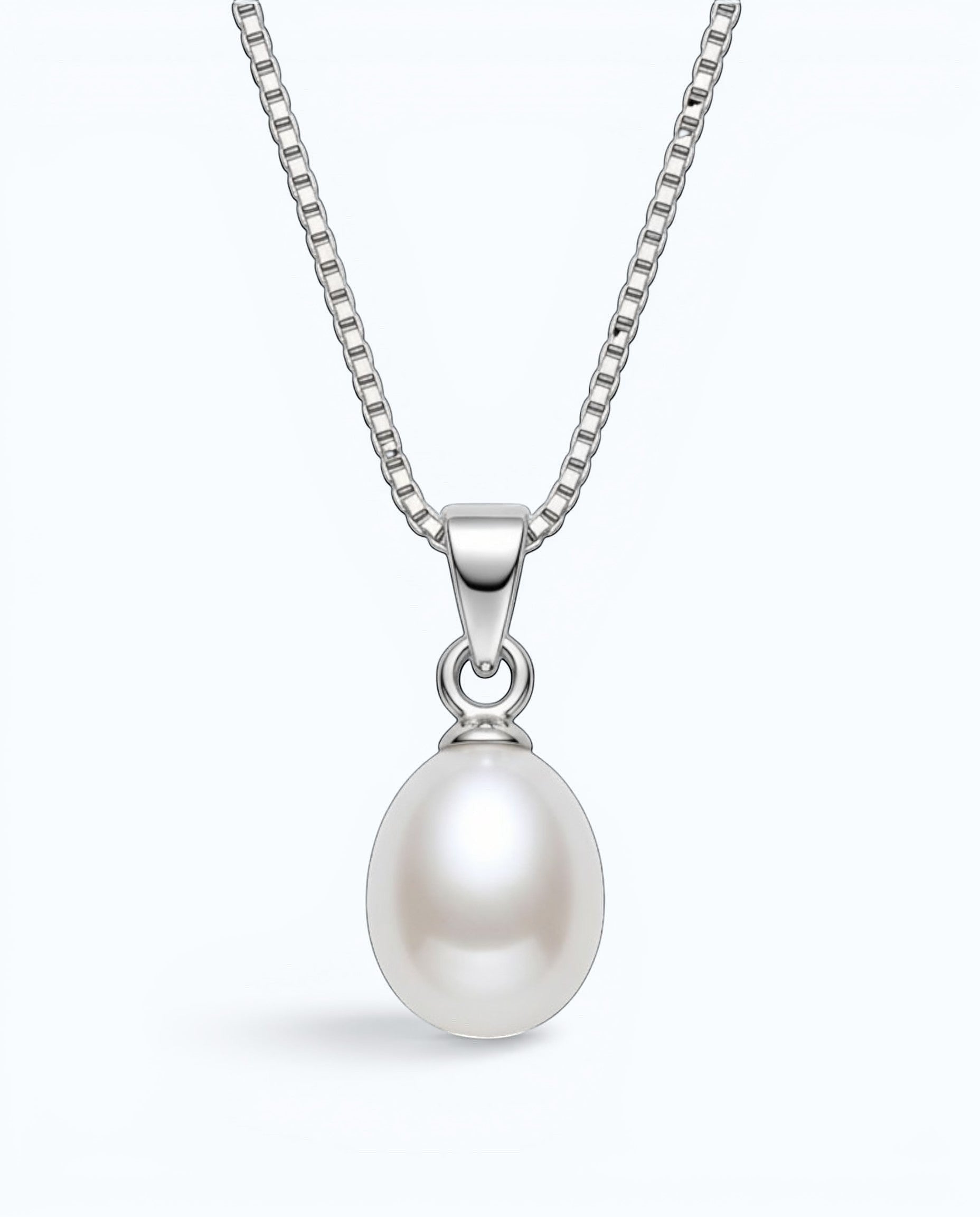 Pearlystones elegant teardrop pearl pendant necklace on a delicate silver-tone box chain with a high-luster finish.